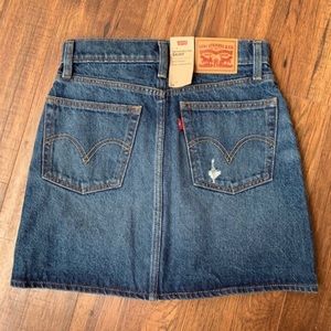 Levi’s Mini Skirt